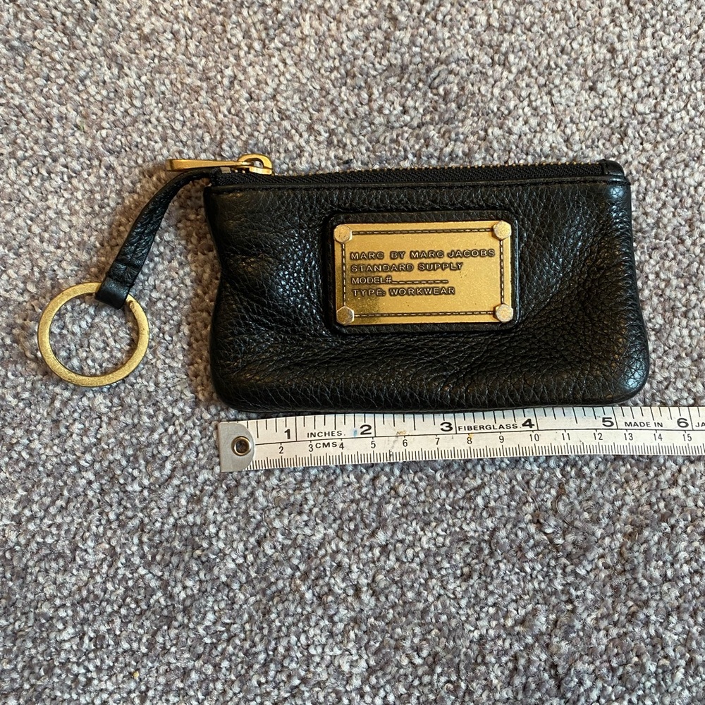 Marc Jacobs keychain wallet
